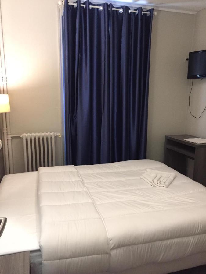 Pax Hotel ปารีส ภายนอก รูปภาพ